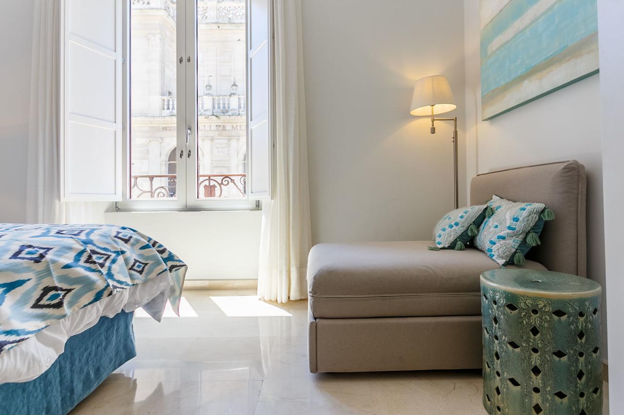 Living By Cathedral Apartamento